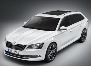 Nowa Skoda Superb Combi - pierwsze zdjęcia