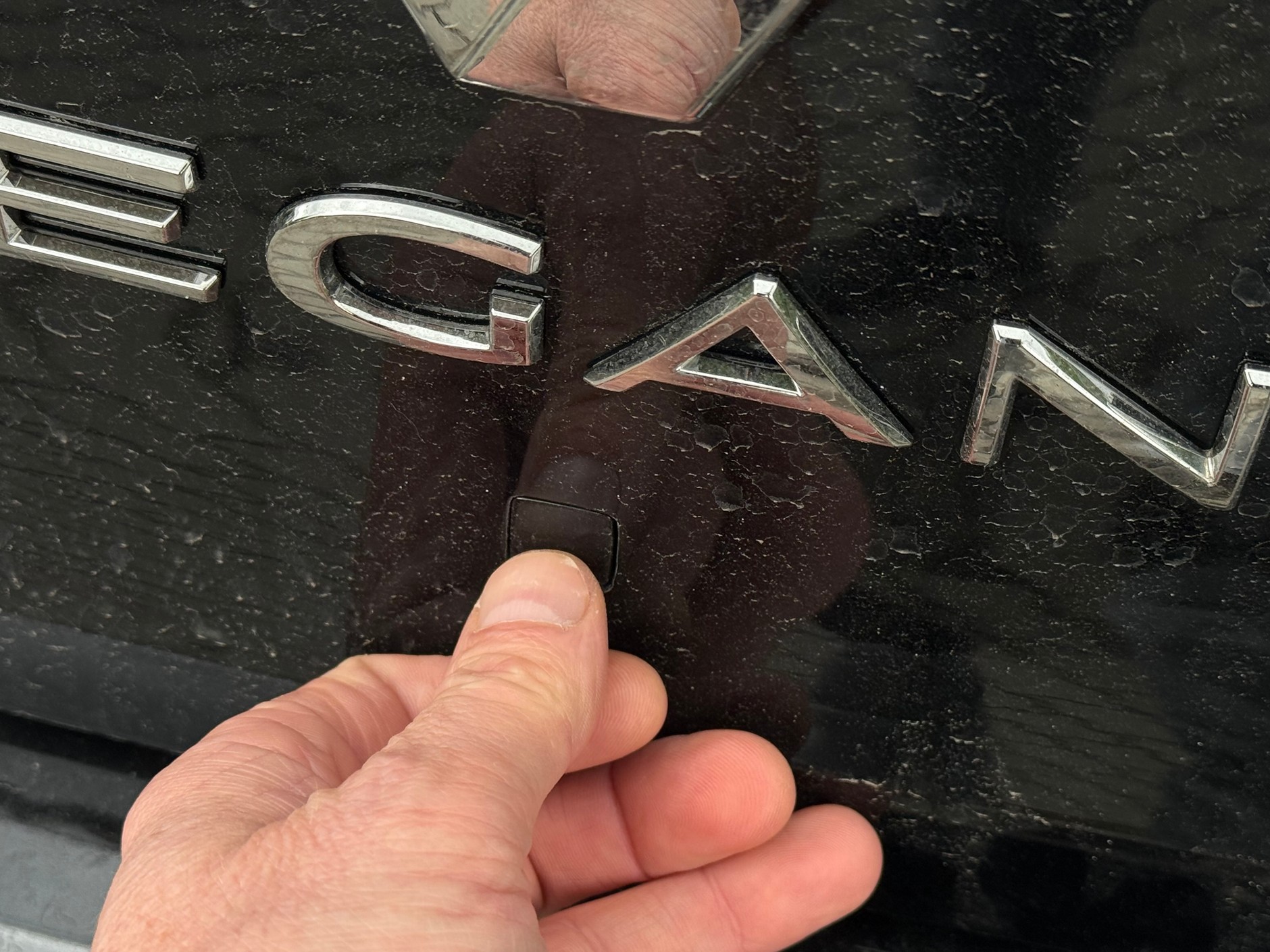 Renault Megane Grand Coupe Blue dCi 115 EDC