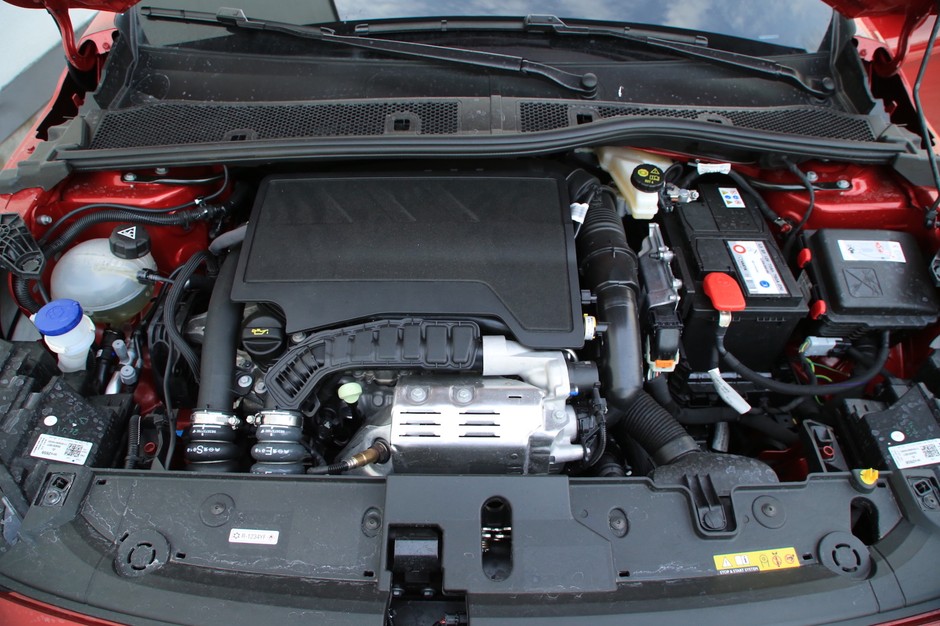 Opel Corsa 1.2 Turbo GS Line