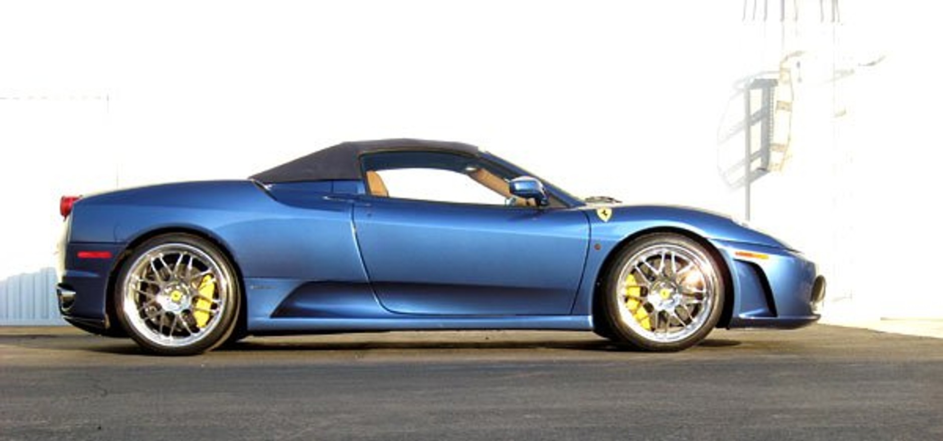 GMC F430 Spider: Ferrari i podwójna sprężarka mechaniczna