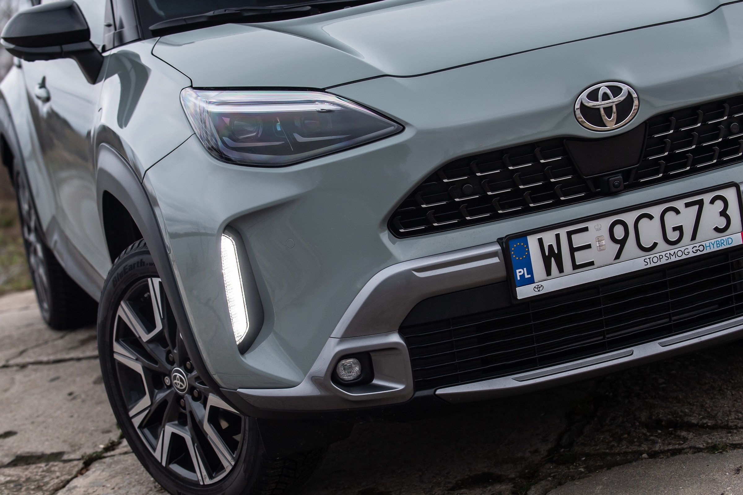 Ubezpieczenie Toyoty już nie jest tanie. Niespodziewany efekt hybryd