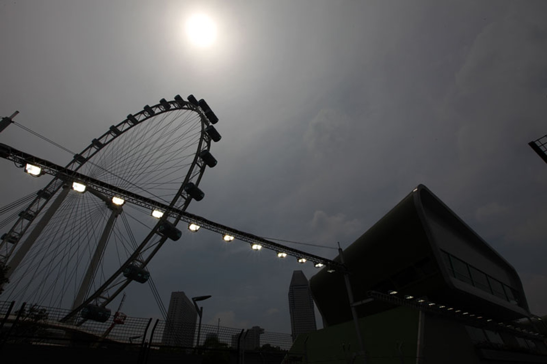 Grand Prix Singapuru 2009: sukces Hamiltona - fotogaleria Jiři Křenek