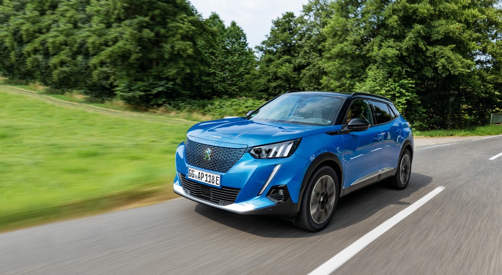 Peugeot e-2008