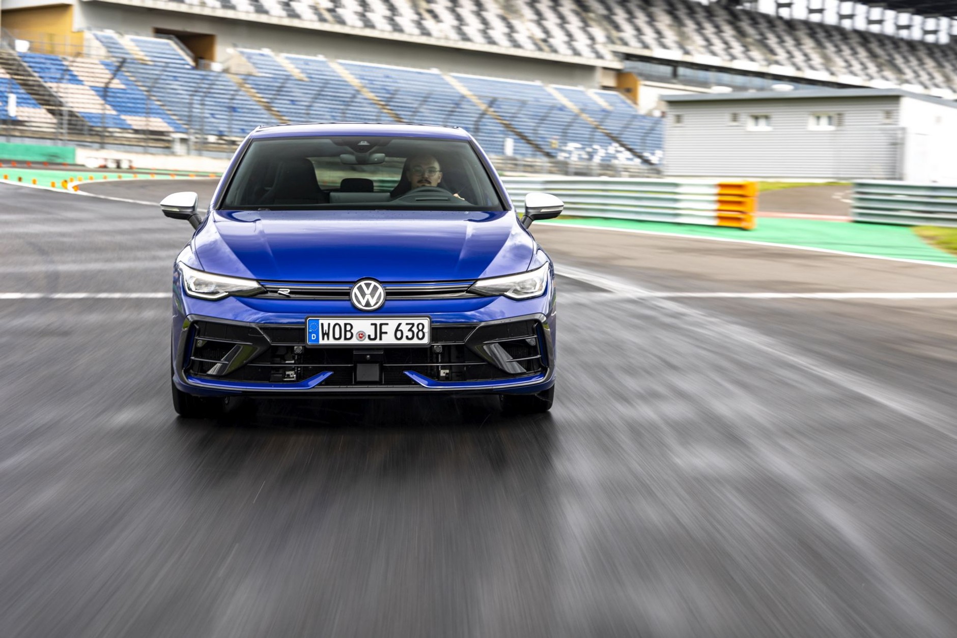 Volkswagen Golf R (2024)