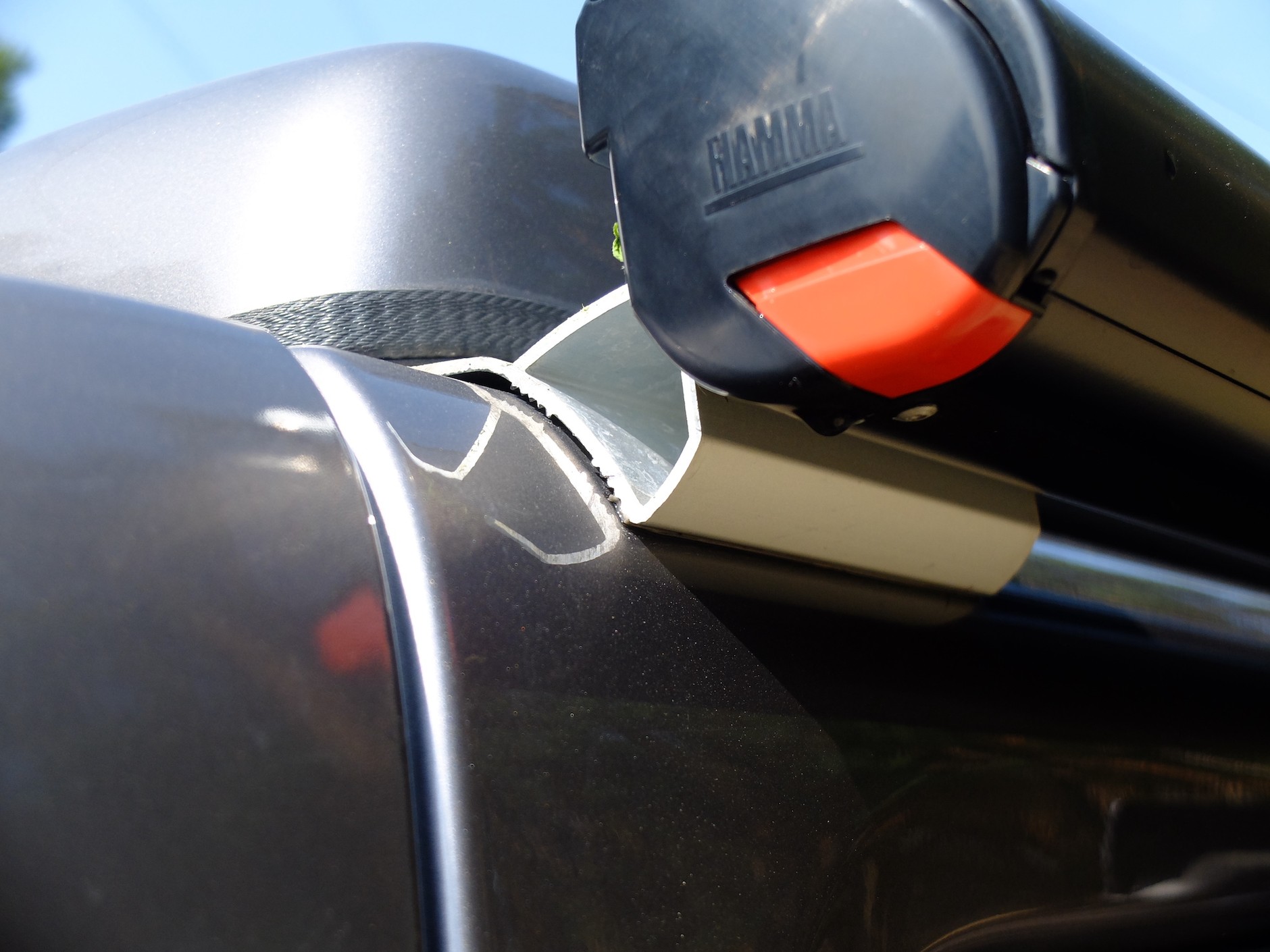 Renault Trafic z zabudową Wavecamper (2021)