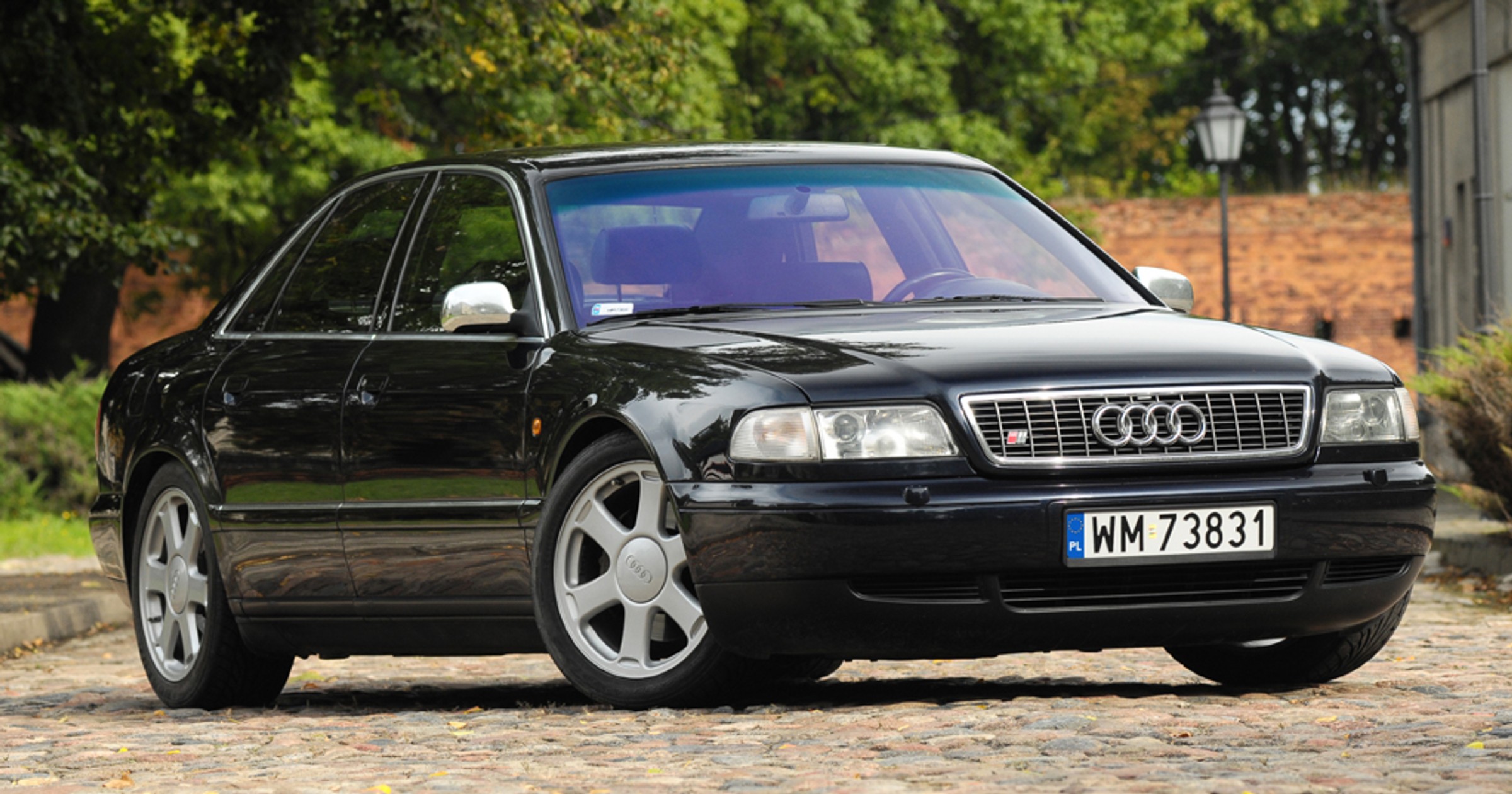 Audi A8 (1994-2002) - Wciąż nie na każdą kieszeń