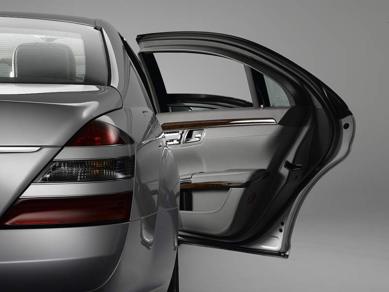 Mercedes-Benz S 600 Guard – osobisty ochroniarz