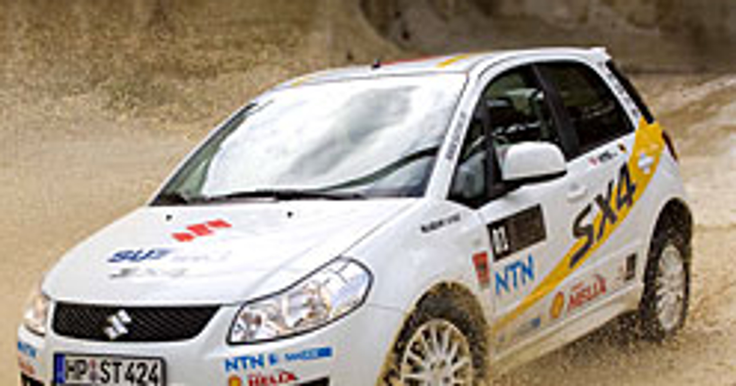 Suzuki SX4 WRC Edition – w rajdowej kolorystyce