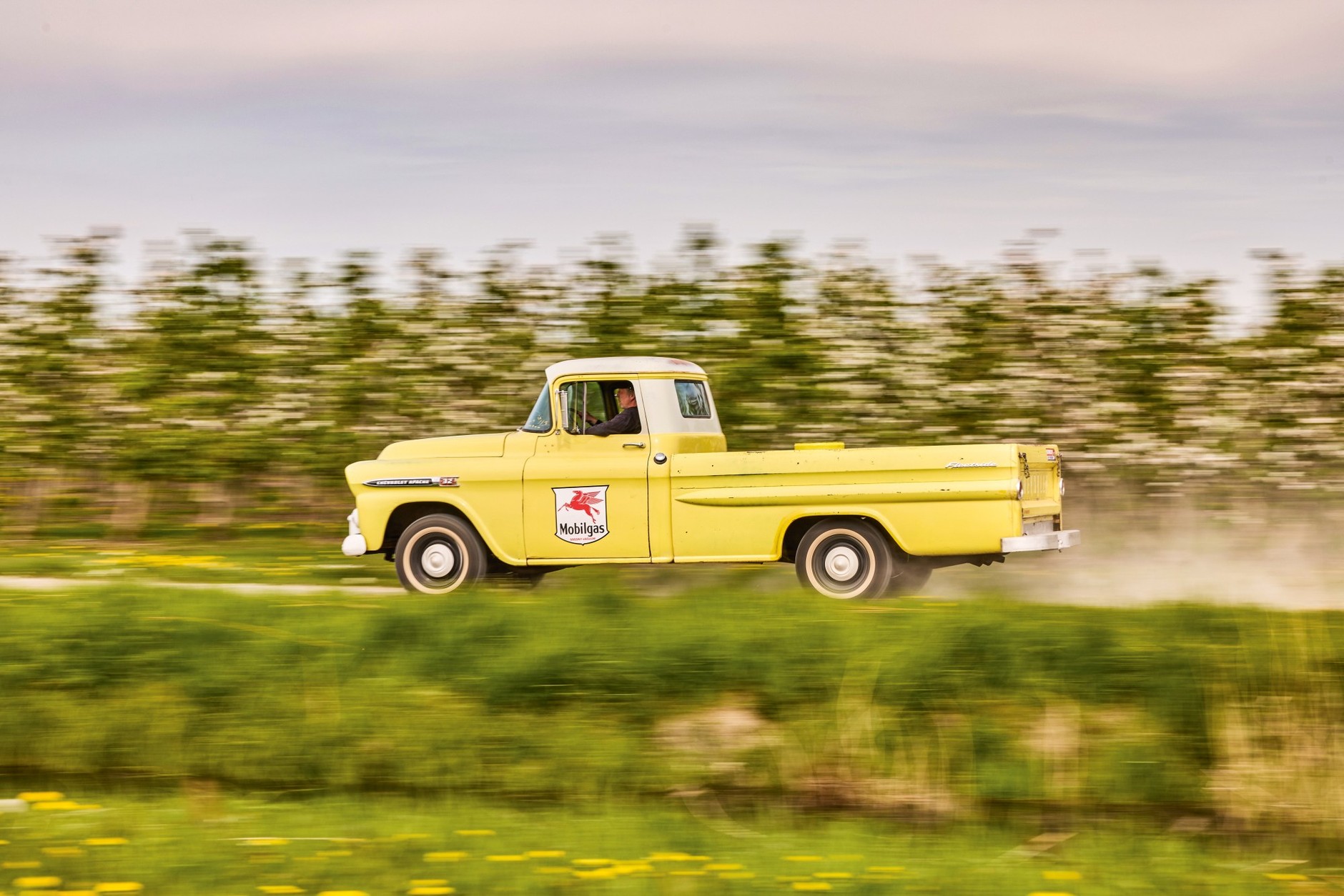 Chevrolet Apache 3234 Fleetside