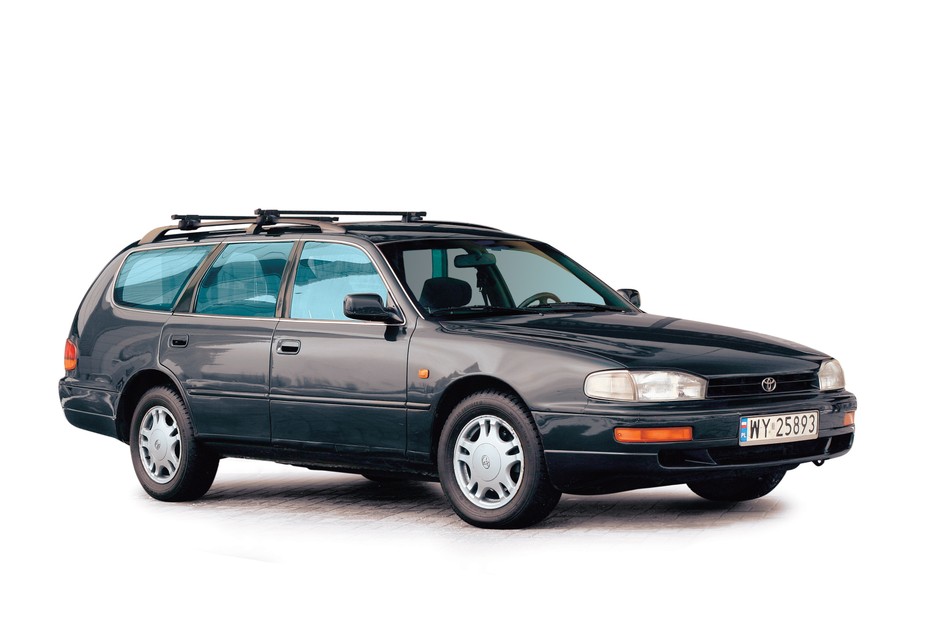 Toyota Camry III