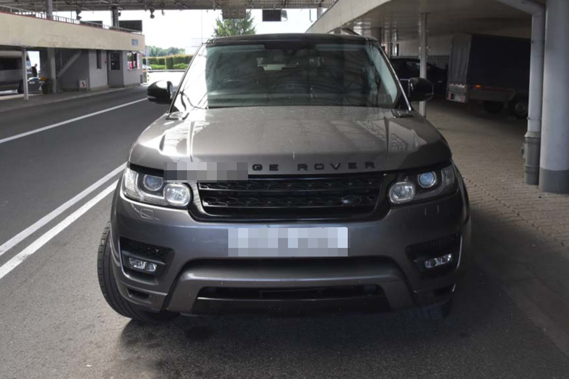 Range Rover Sport odzyskany przez Straż Graniczną