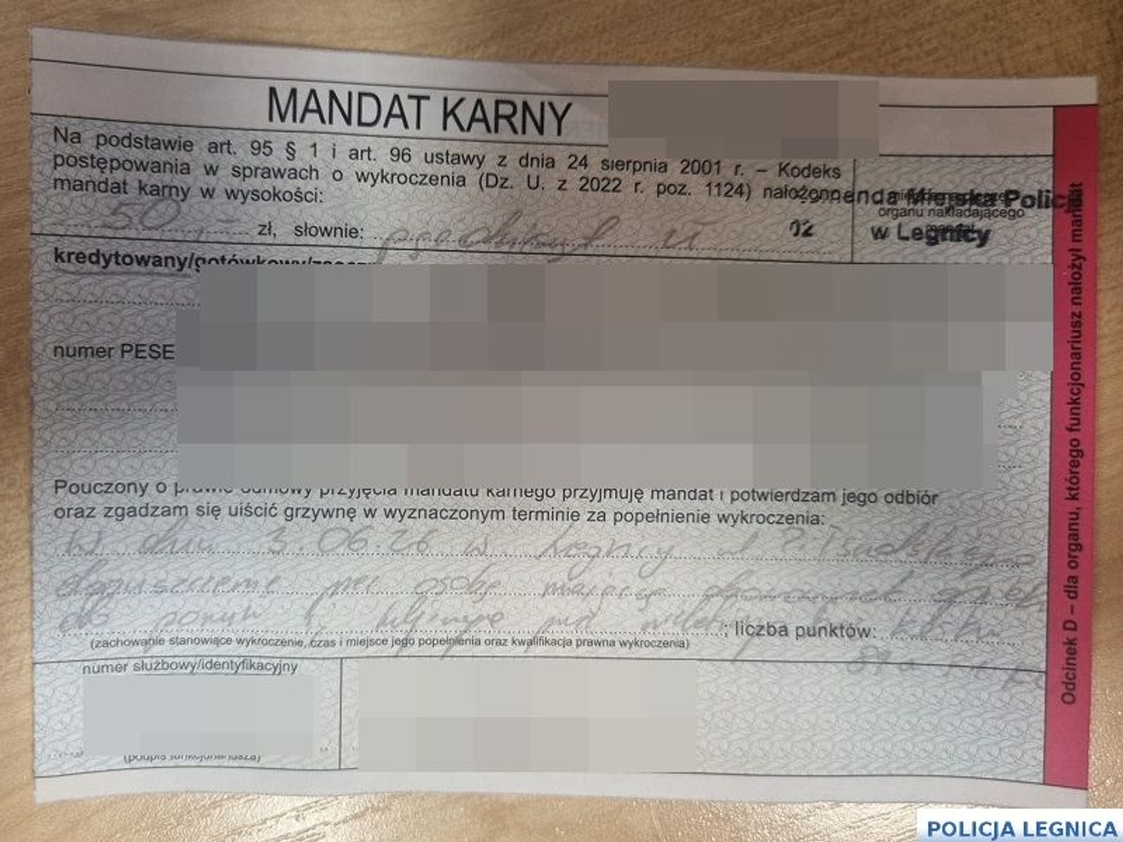 Pierwszy mandat za jazdę dziecka bez kasku