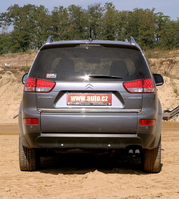 Citroën C-Crosser 2,2 HDI - spełnienie marzeń za 140 tys. zł
