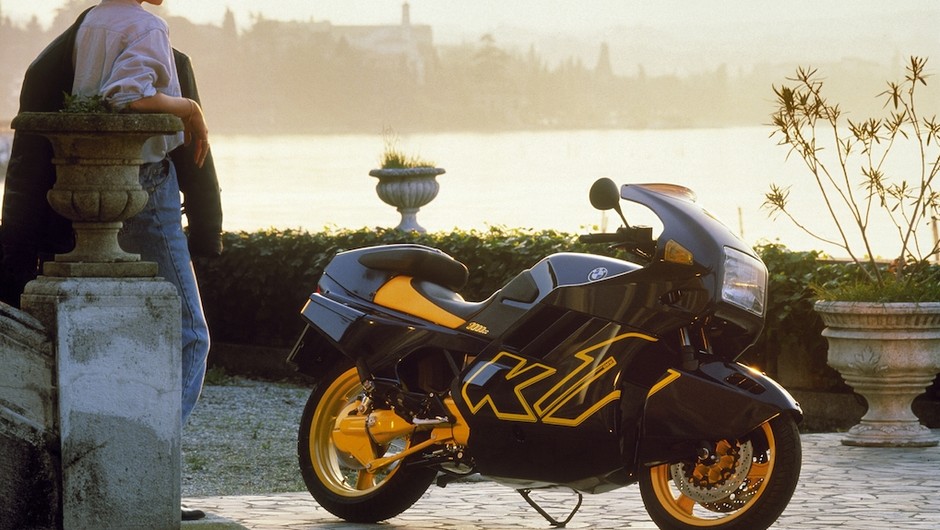 BMW K1