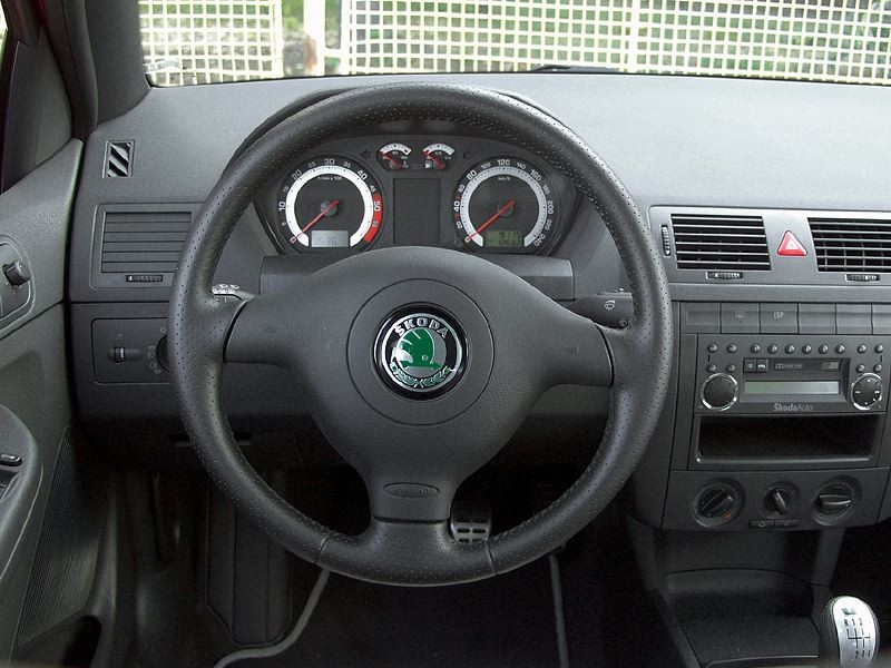 Co kradną w Niemczech? Liderem jest VW Caravelle, Škoda Fabia RS w TOP5