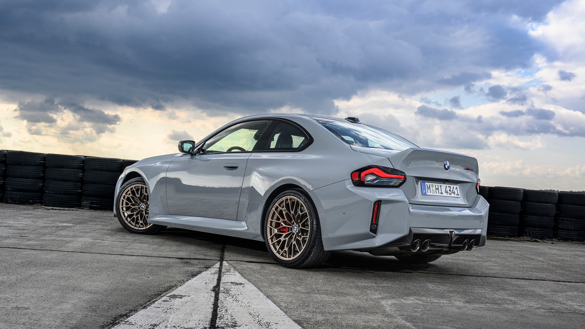 BMW M2 CS