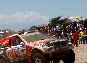 Rajd Dakar 2010: rewelacyjny Hołowczyc, dobra jazda motocyklistów (3.etap, wyniki)