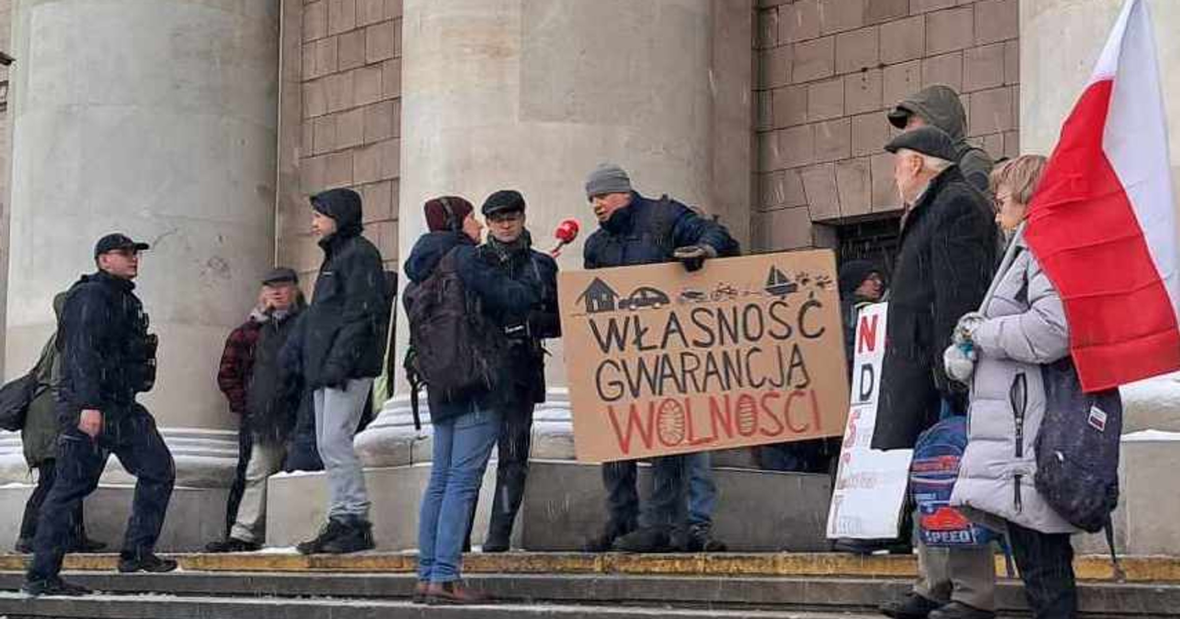 Protest w sprawie warszawskiej SCT