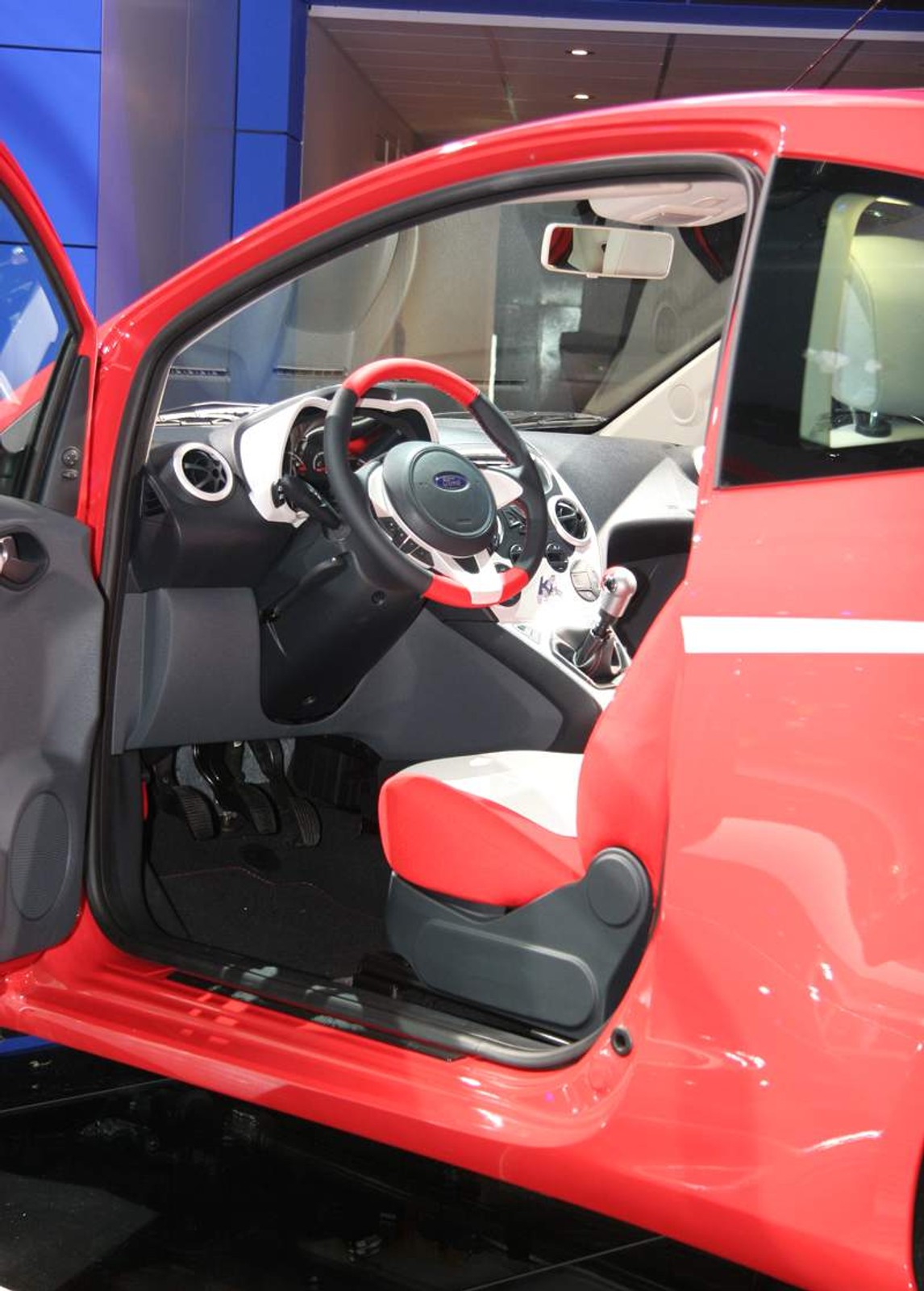 Paryż 2008: Ford Ka – pierwsze wrażenia (wideo)