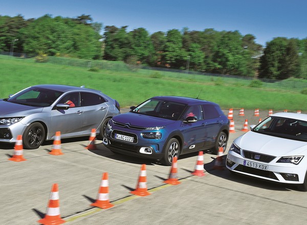 Honda Civic kontra Citroen C4 Cactus i Seat Leon - trzy pomysły na kompaktowe auto