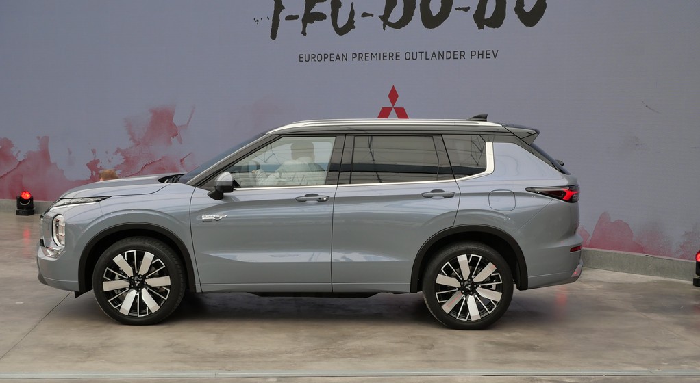 Mitsubishi Outlander PHEV