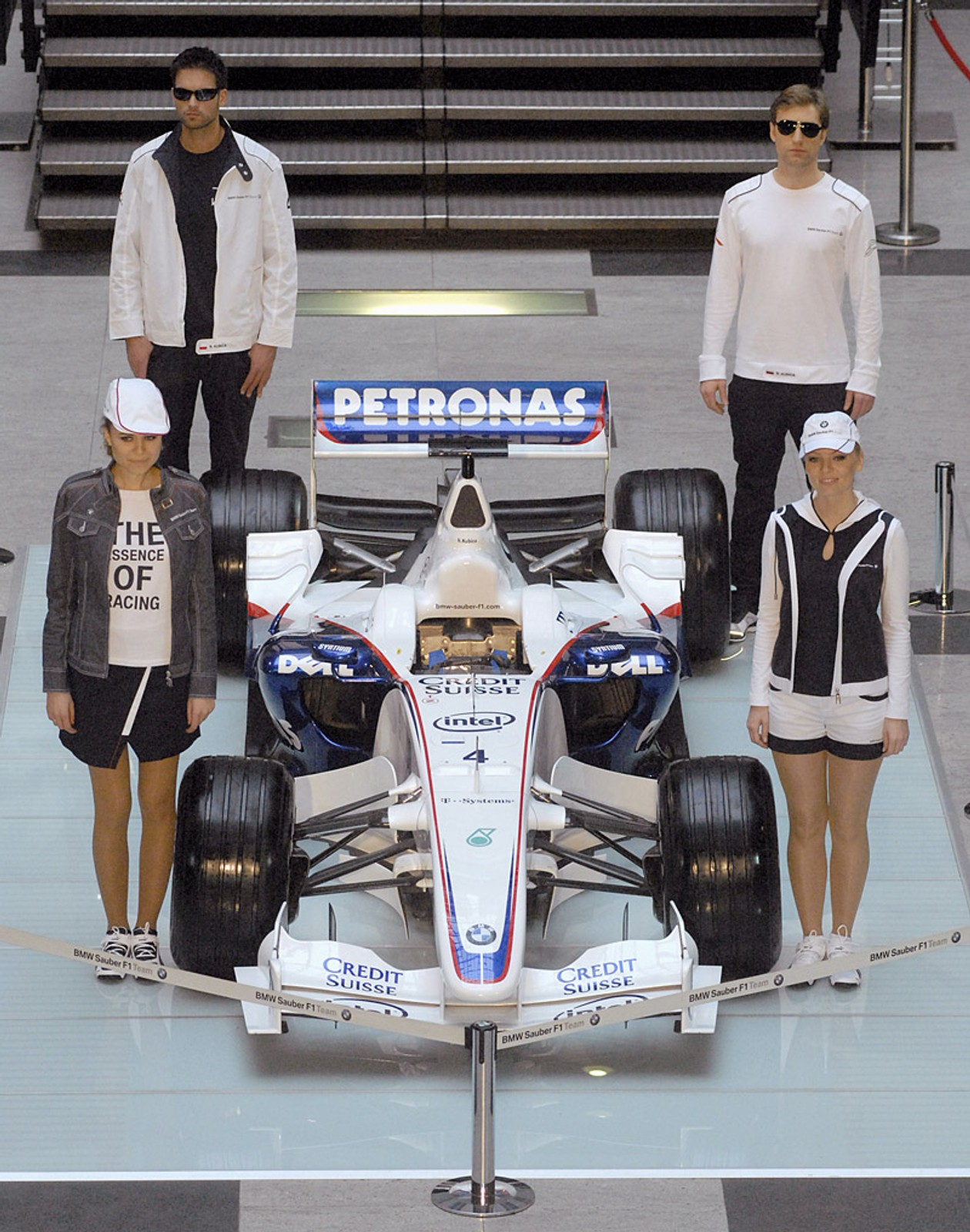 Nowa kolekcja BMW Sauber F1 Team 2008 (fotogaleria)