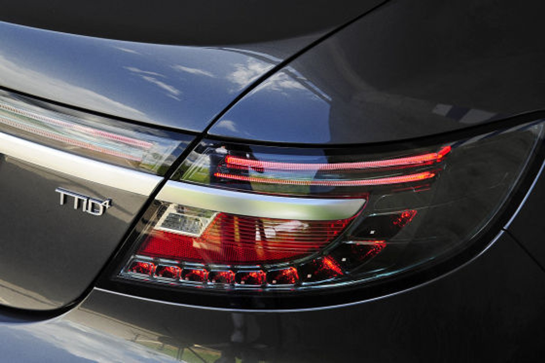 Saab 9-5: pierwsze zdjęcia i informacje