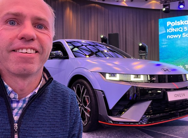 Imituje dźwięk odrzutowca i nadaje się do driftu. Oto najnowszy Hyundai Ioniq 5 N