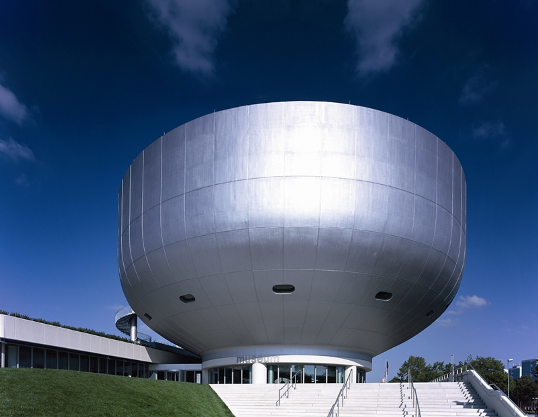 Muzeum BMW – byliście tam już?