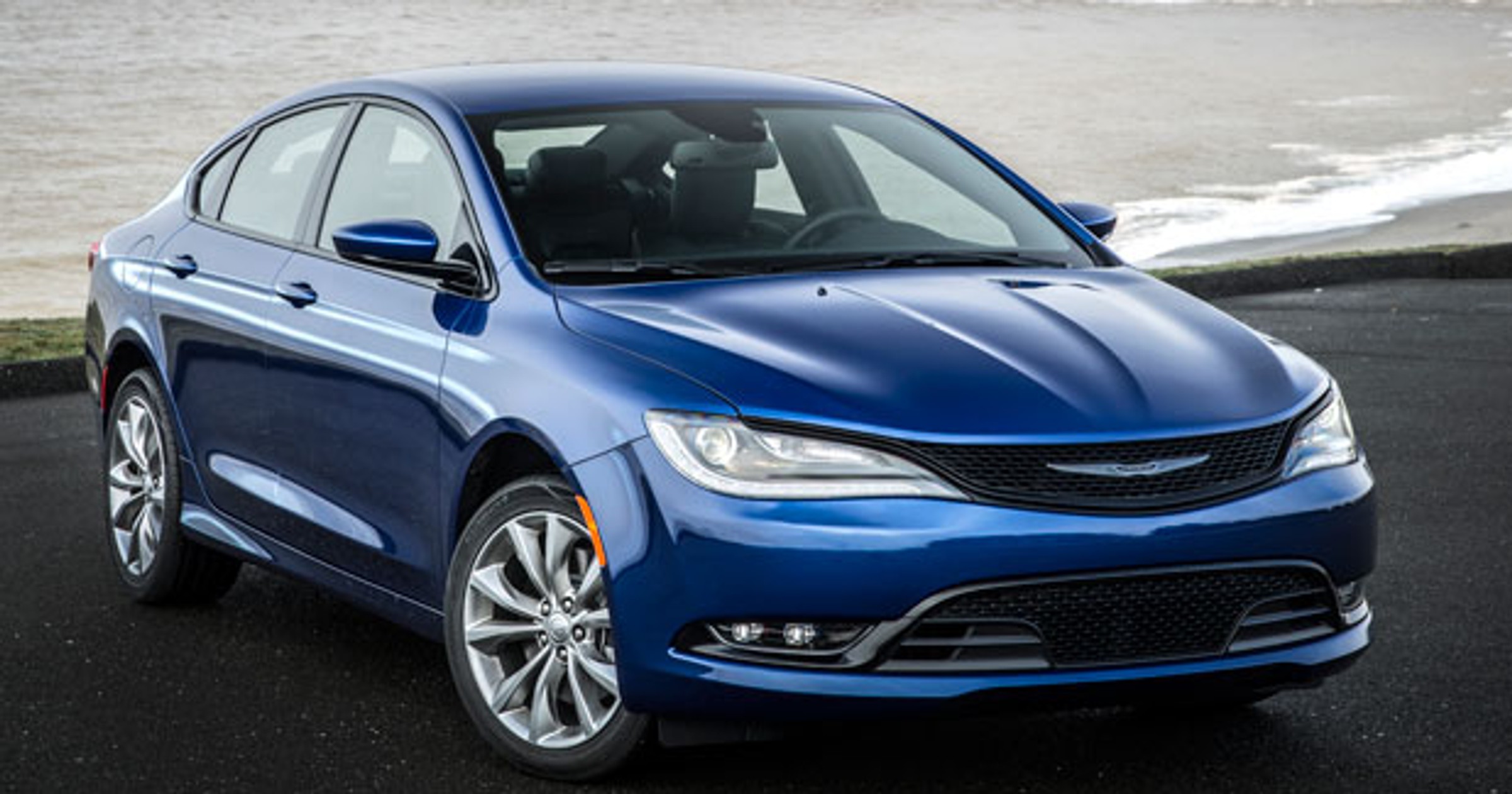 Chrysler 200