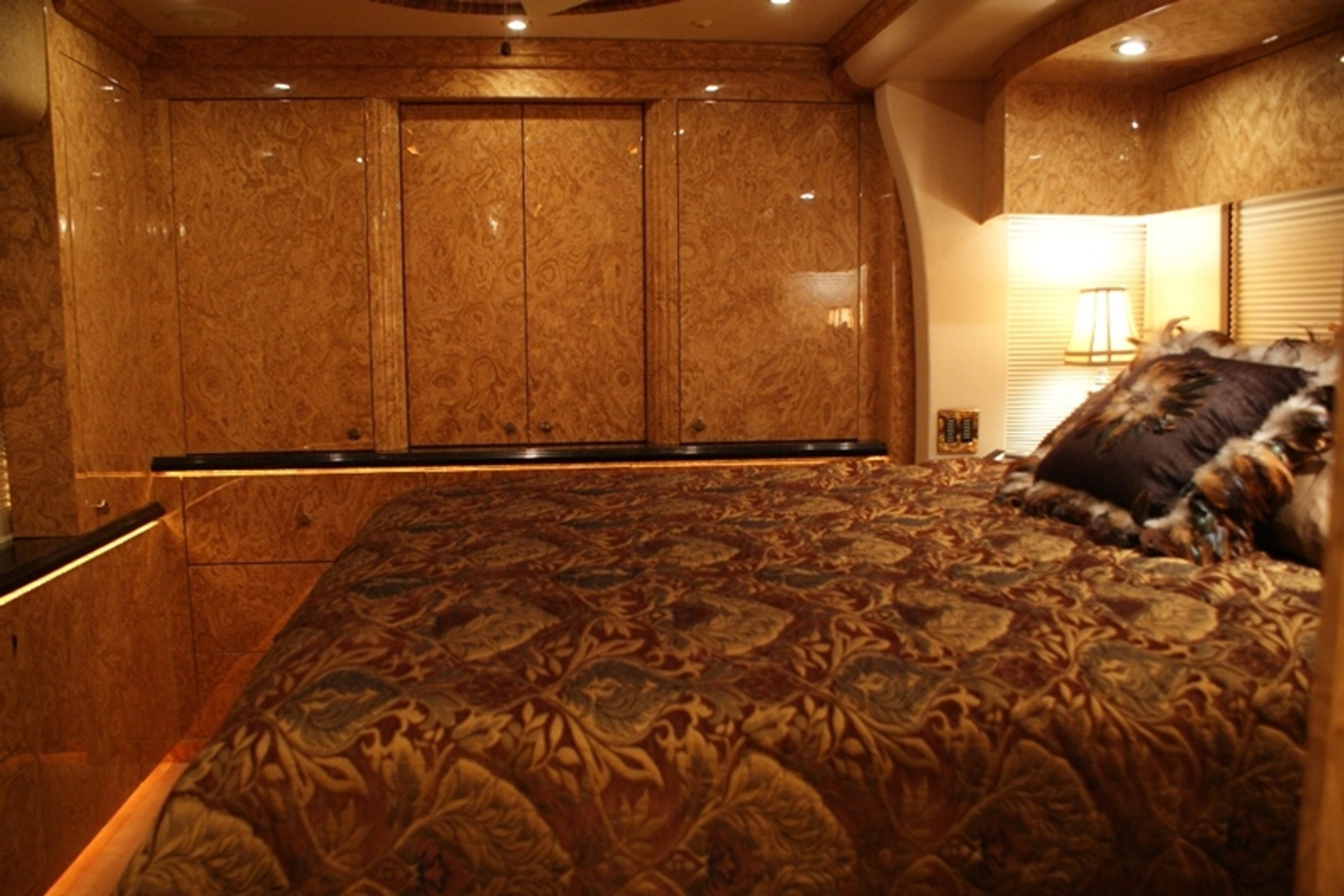 Obrzydliwie luksusowe posiadłości na kołach