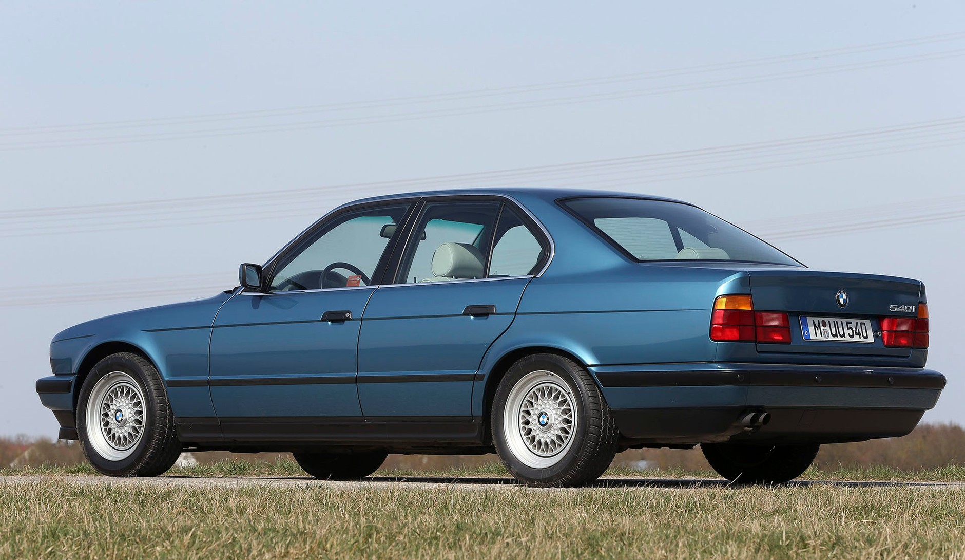 BMW 540i - niepozorne tylko z wyglądu