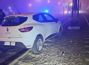 Wjechała samochodem na torowisko. MPK: "najlepszy wynik w rankingu"