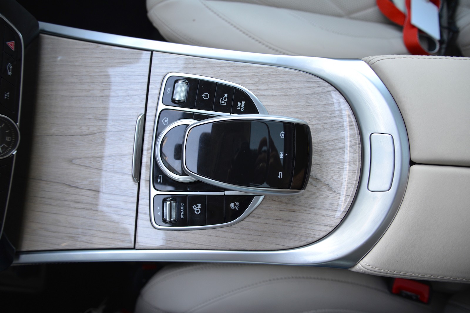 Mercedes G 500