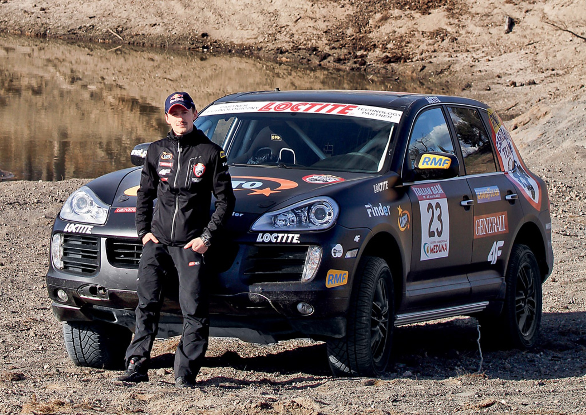 Adam Małysz wskoczył do terenówki