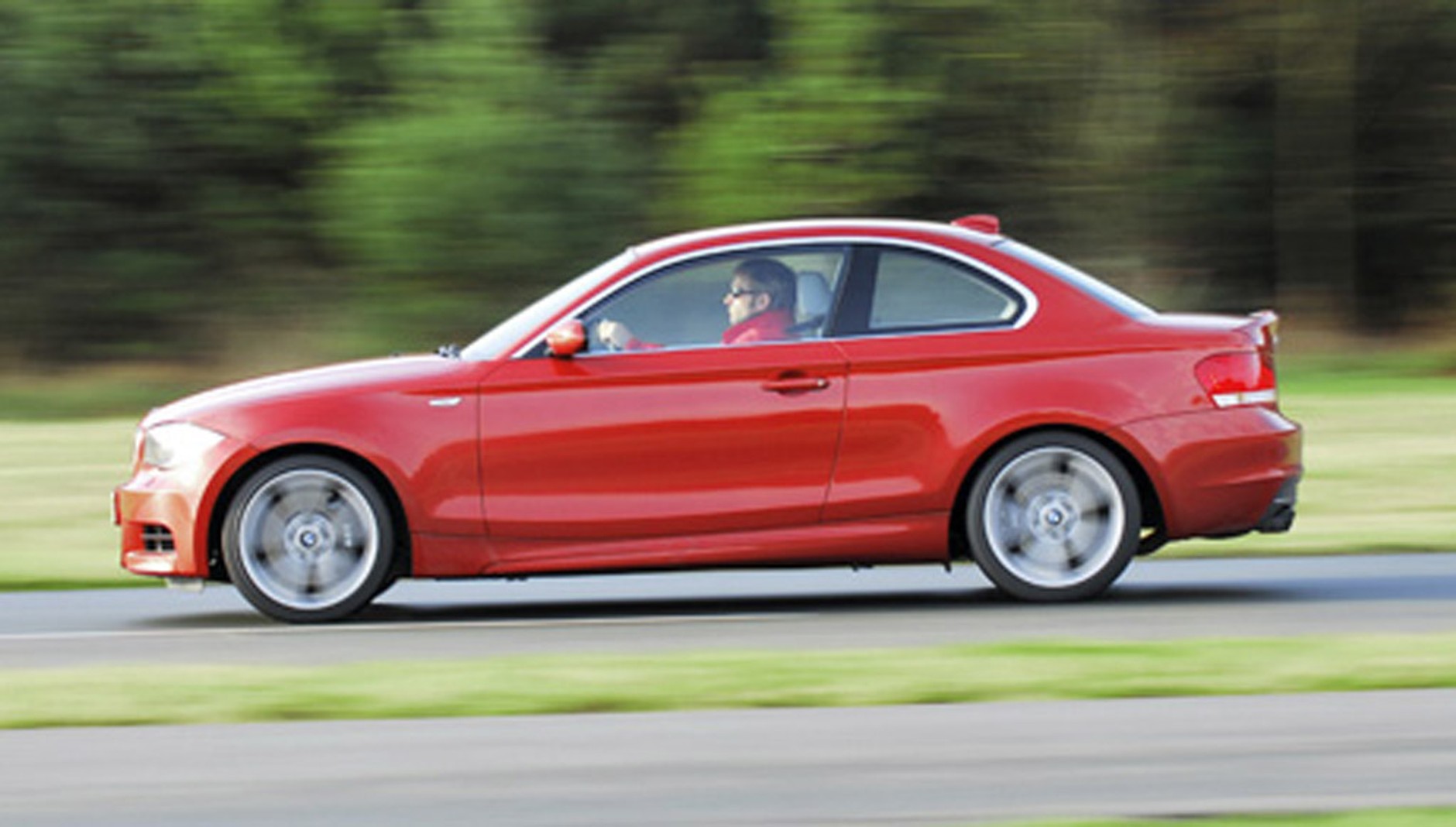 Najbardziej i najmniej dynamiczne auta w klasie: Lista najlepszych