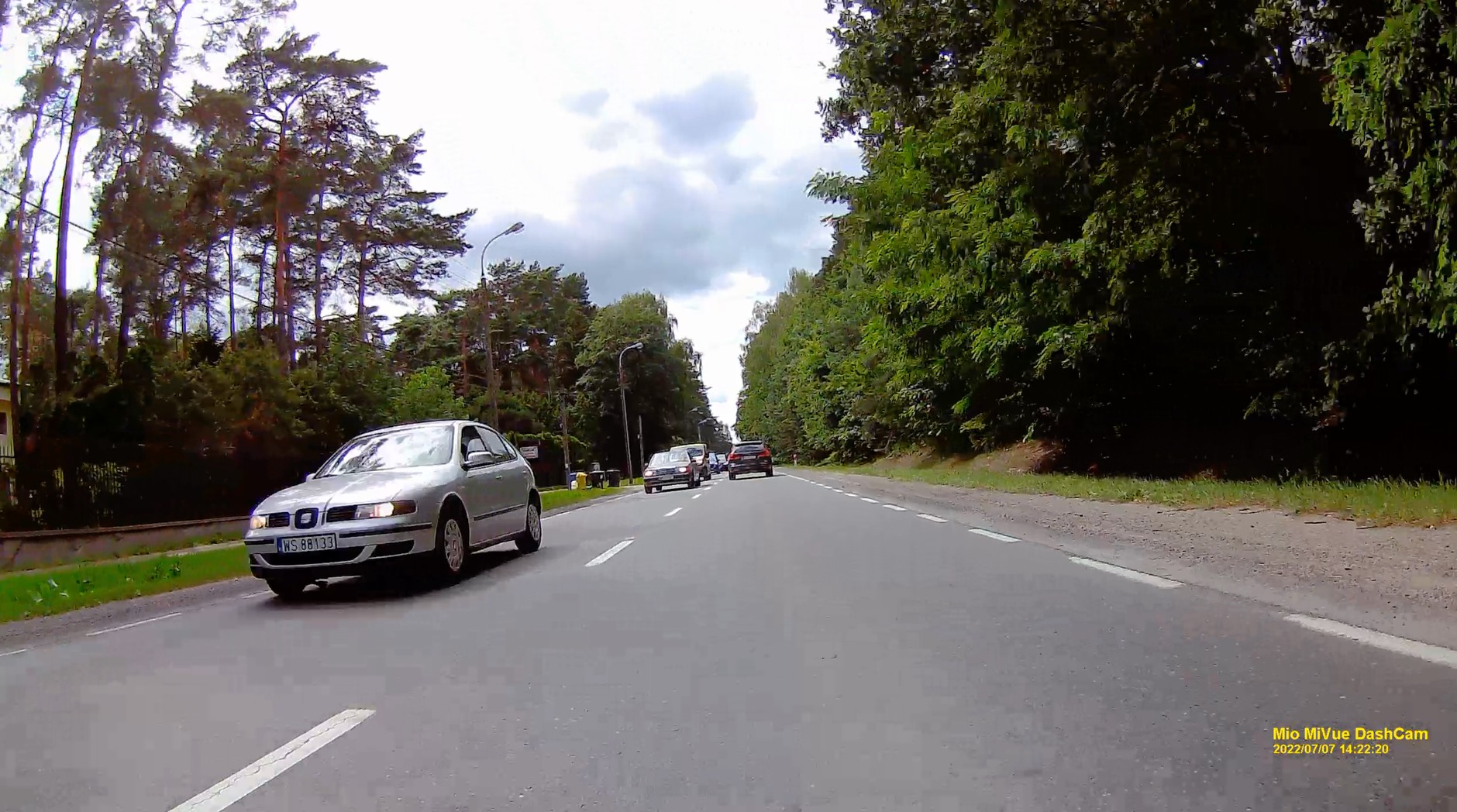 Test wideorejestratorów motocyklowych Mio MiVueM700 i MiVue M40