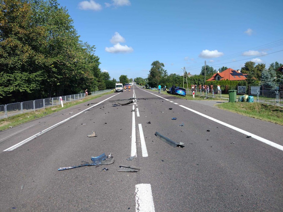 Wjechał wprost pod TIR-a w Fajsławicach