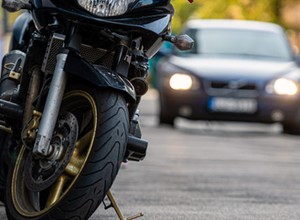 Jakie motocykle można prowadzić z prawem jazdy kat. B? Nie tylko 125 cm3. Dwa warunki