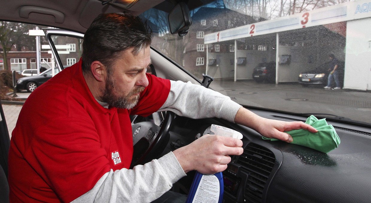 Zapach do samochodu - jak skutecznie odświeżyć powietrze w aucie