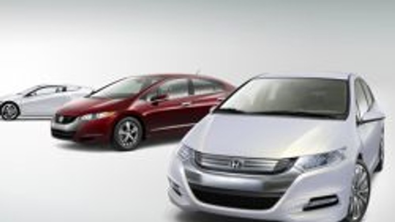 Paryż 2008: trzy światowe premiery Hondy