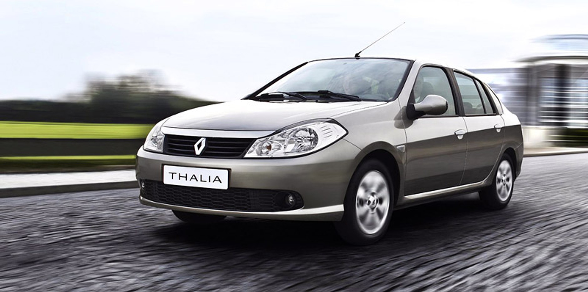 Moskwa 2008: oficjalna premiera nowego Renault Symbol/Thalia