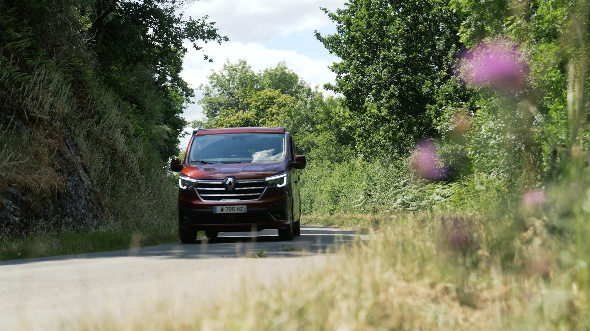 Renault Trafic SpaceNomad 2022