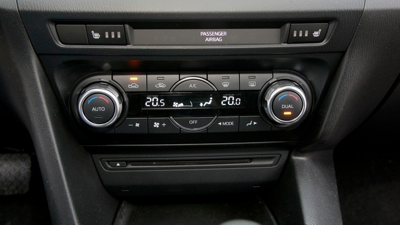 Nowa Mazda 3, klimatyzacja