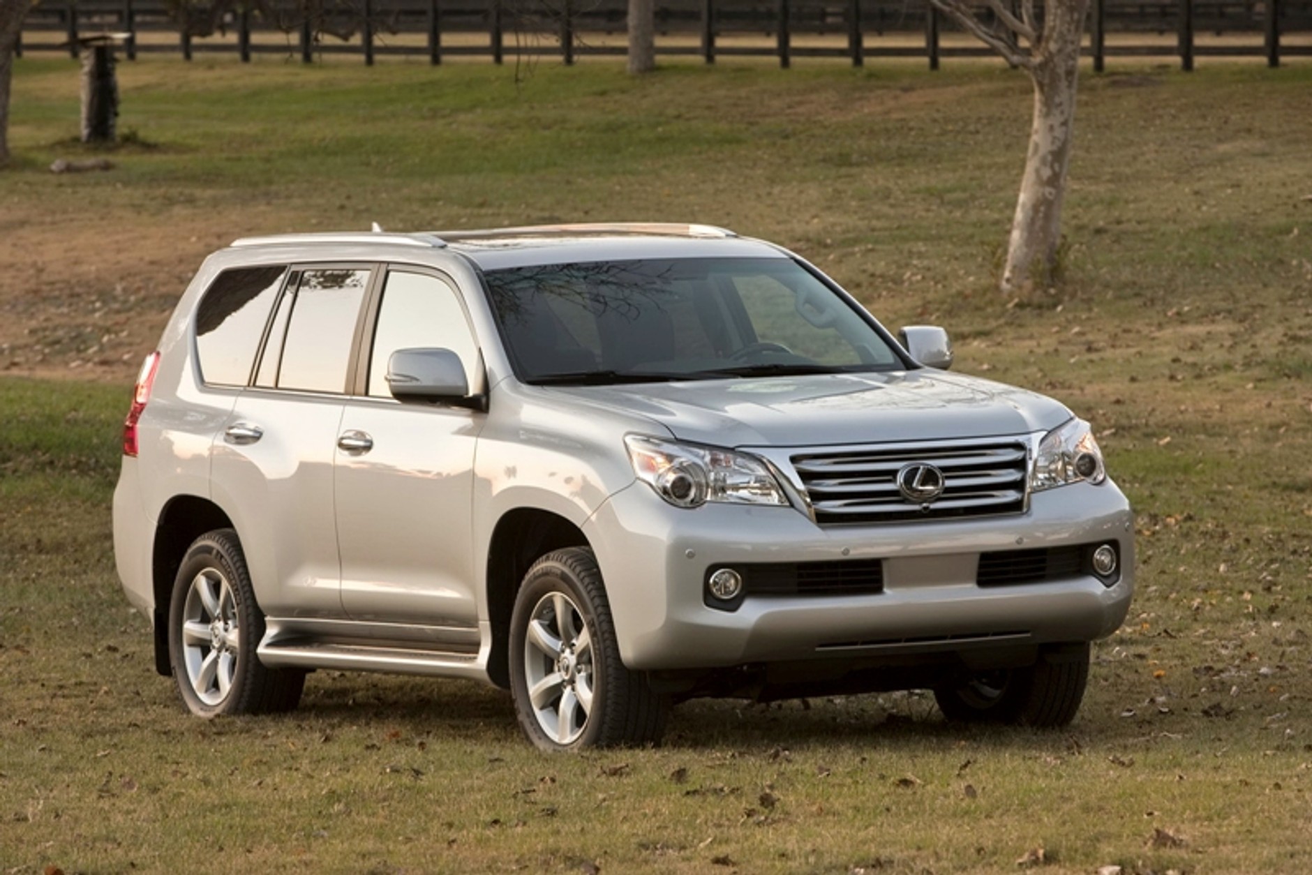 Lexus GX460 – przewraca się, nie kupujcie go