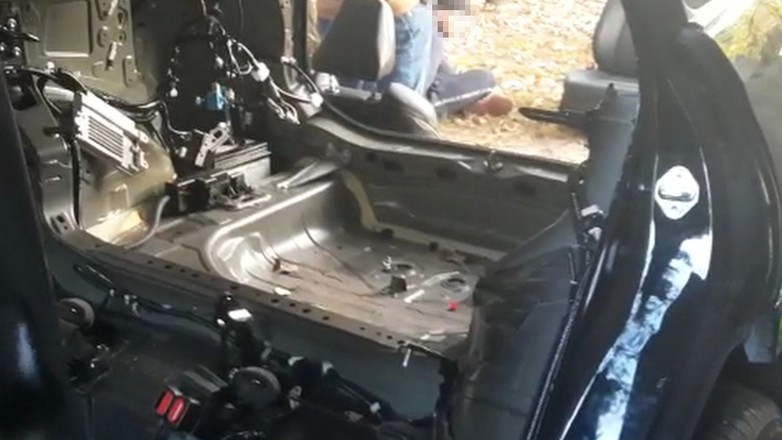 Rozmontowana skradziona Toyota RAV4