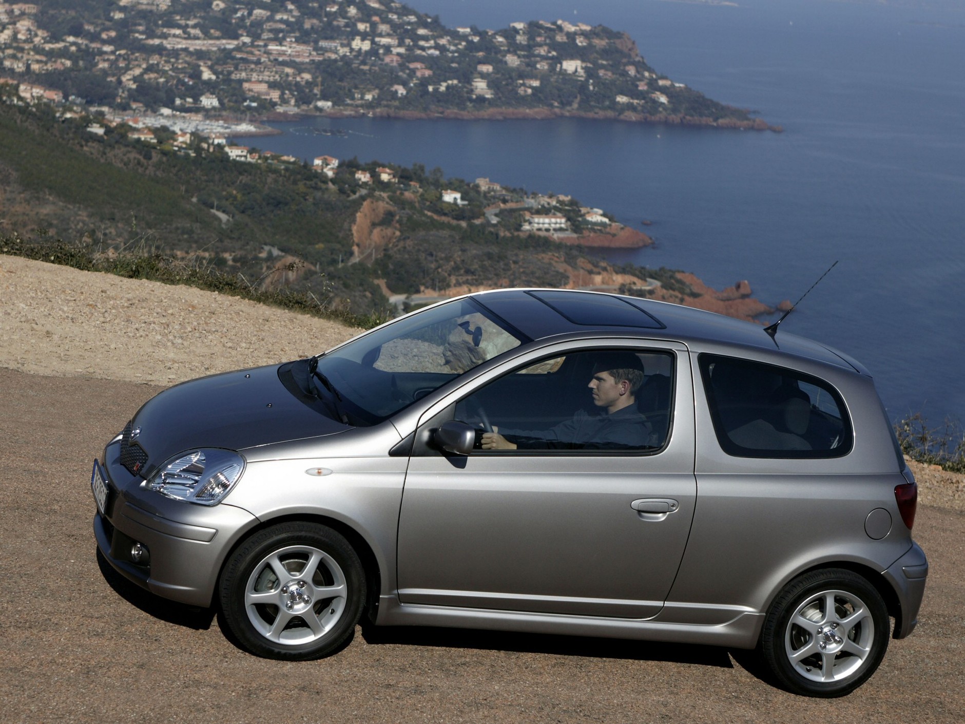 Polskie samochody coraz bezpieczniejsze