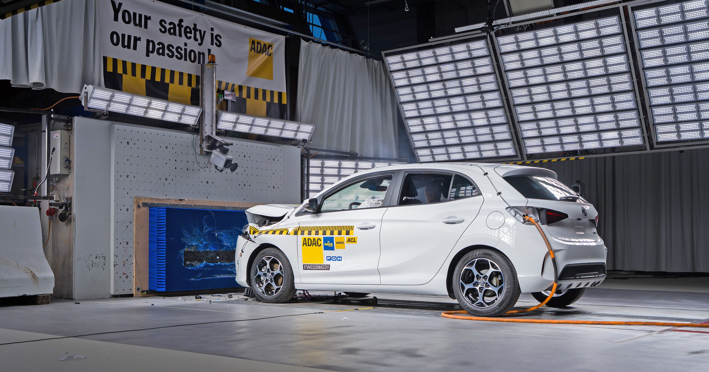 MG3 otrzymało bardzo dobre noty podczas testów zderzeniowych. Test ADAC wykazał, że przy nowych warunkach wyniki byłyby gorsze