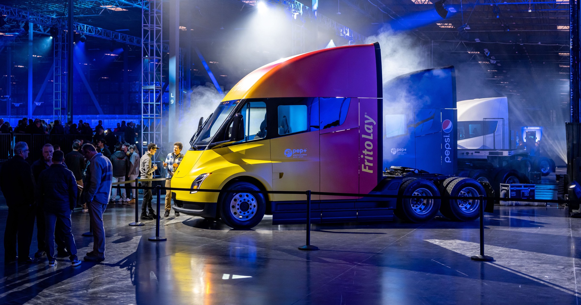 PepsiCo jest pierwszym użytkownikiem elektrycznych ciężarówek Tesla Semi