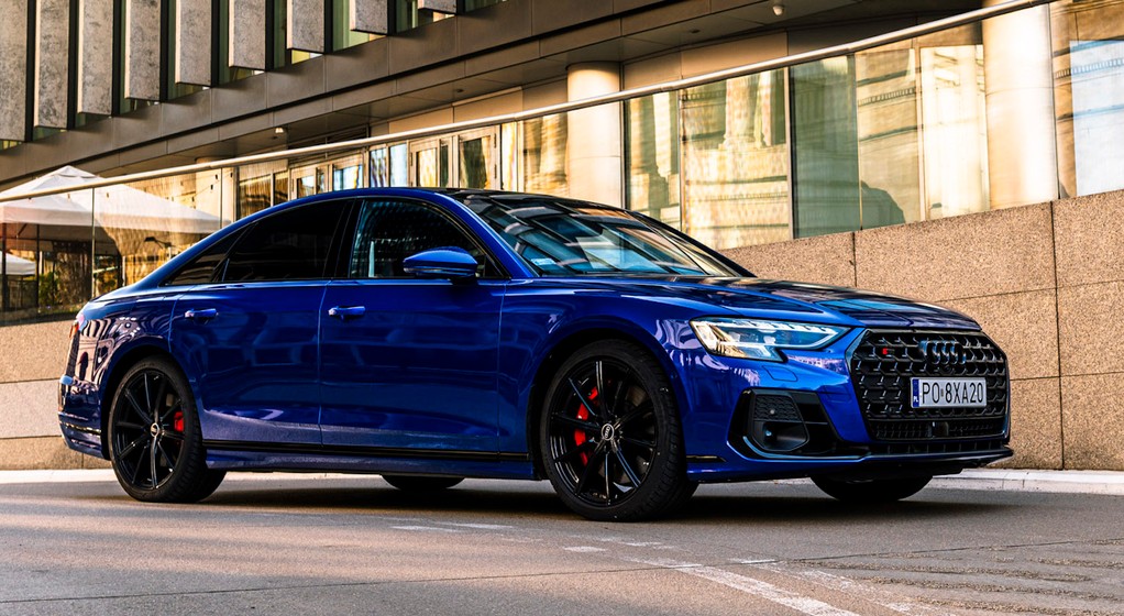 Audi S8 (2022, D5)